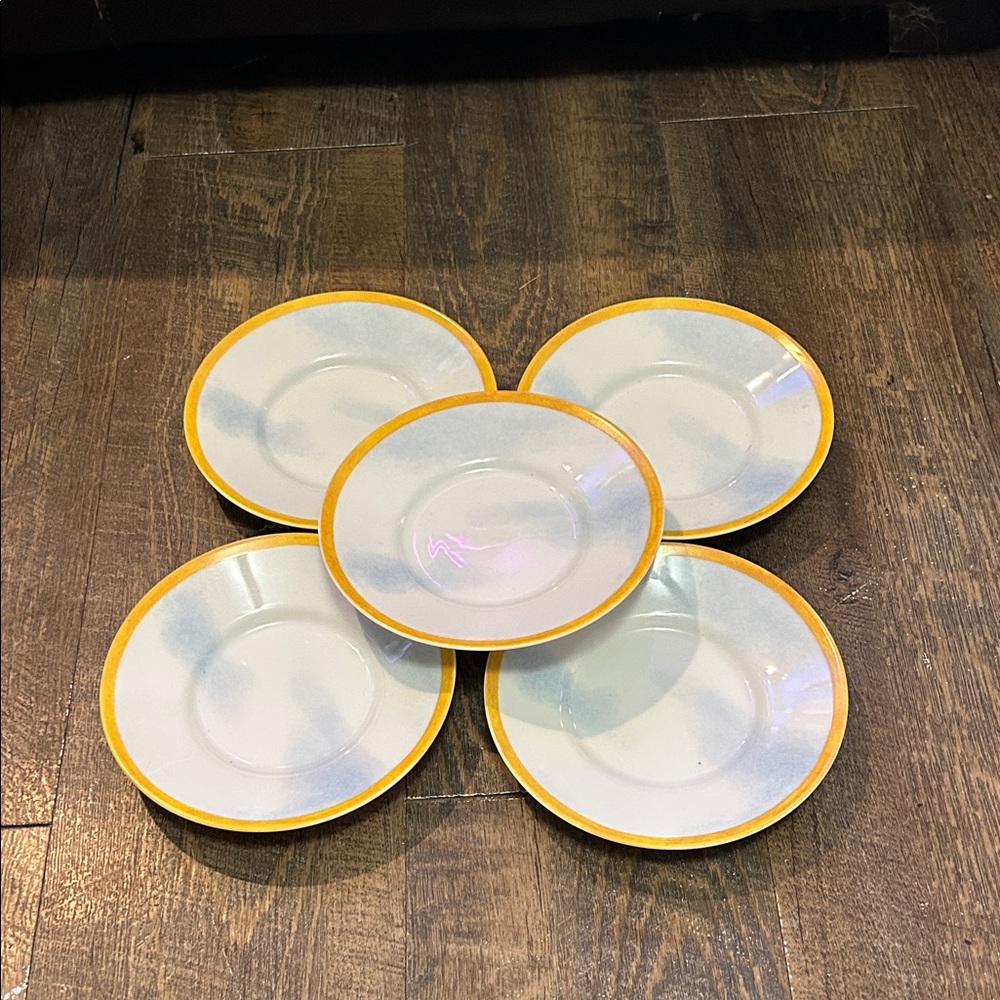 Montgolfiere WILLIAMS-SONOMA Saucers Clouds Yellow Rim -‎ 5 Pack